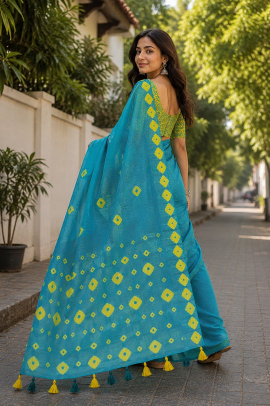Teal Blue Printed Saree With Blouse Piece