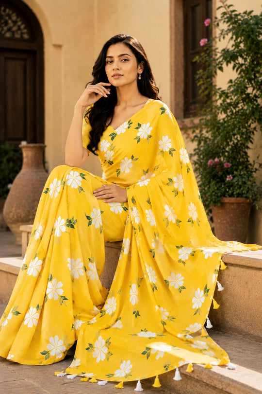 Yellow Printed Saree With Blouse Piece