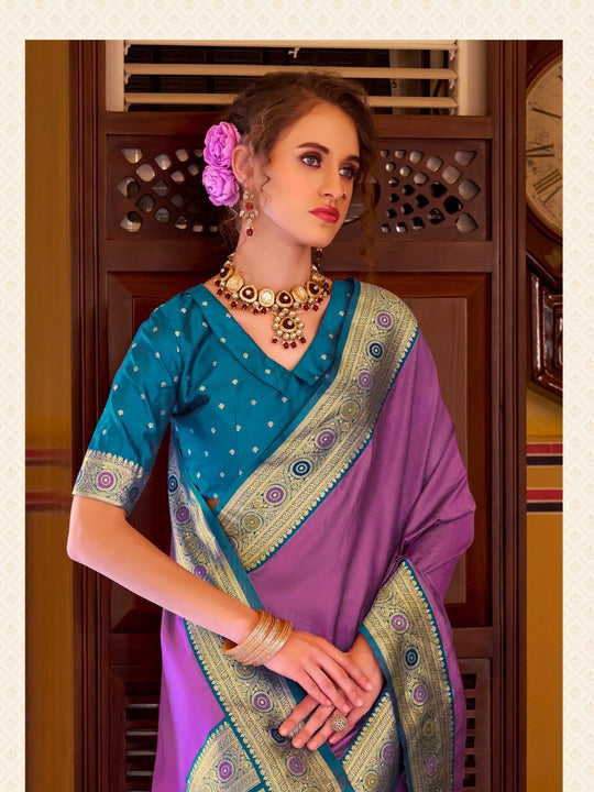 Light Purple Soft Silk Handloom Weaving Saree Border With Gold Zari Silk