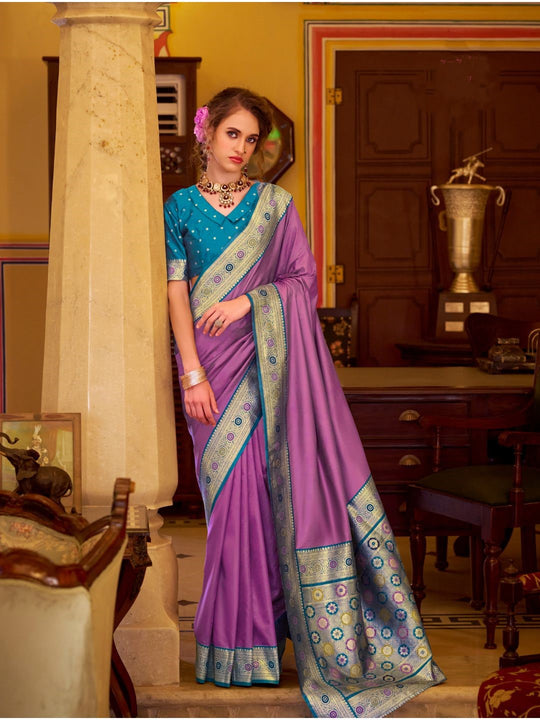 Light Purple Soft Silk Handloom Weaving Saree Border With Gold Zari Silk