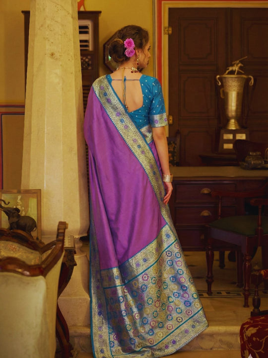 Light Purple Soft Silk Handloom Weaving Saree Border With Gold Zari Silk