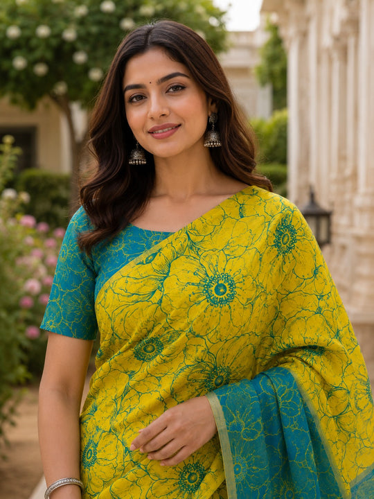 Green Printed Saree With Blouse Piece
