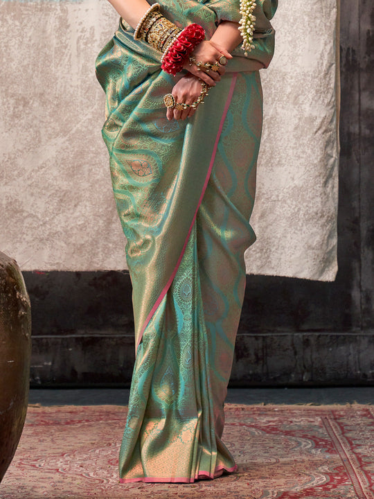 Green Kanjivaram Silk Saree With Blouse Piece