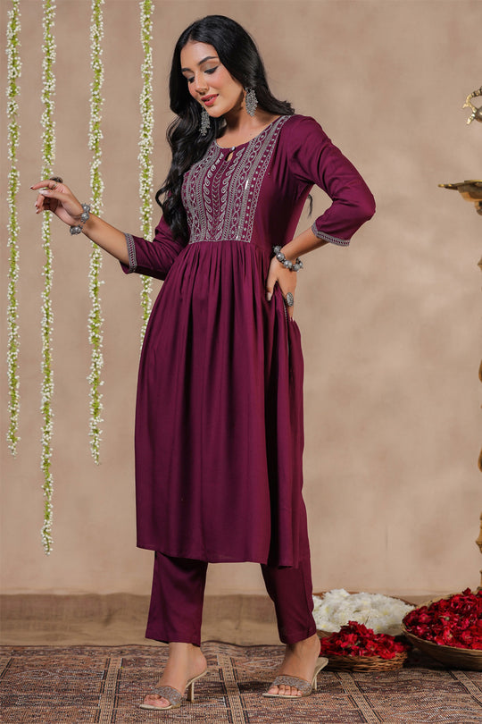 Women's Purple Cotton Straight Kurta