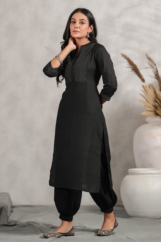 Women's Black Embroidered Cotton Kurta