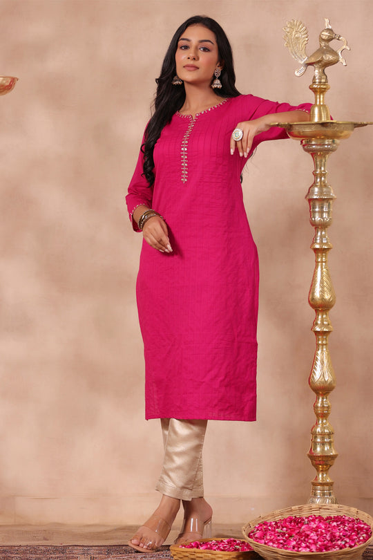 Women's Magenta Cotton Straight Kurta