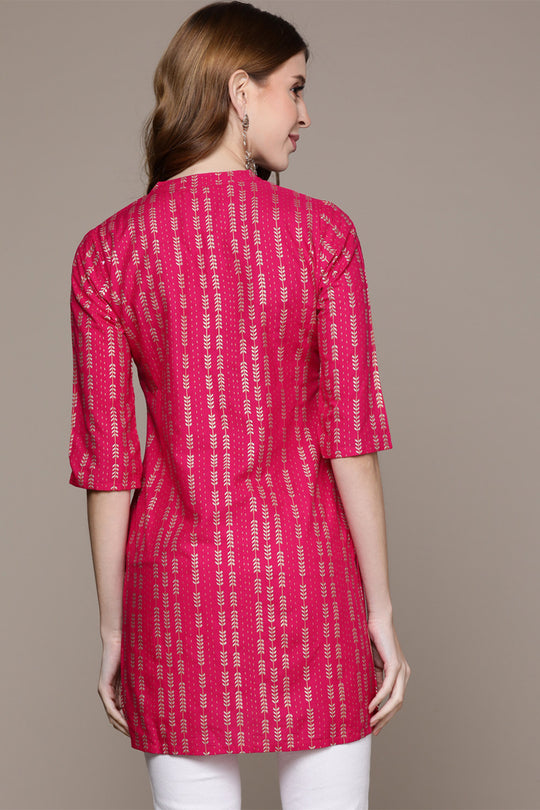 Women's Pink Geometric Printed Kurti