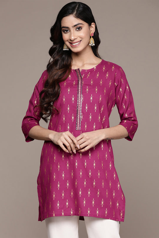 Women's Magenta Straight Kurti