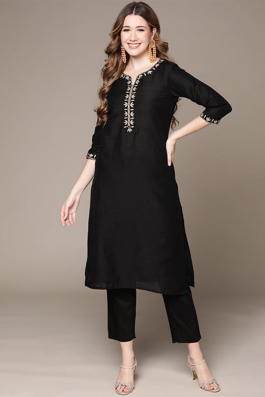 Women Black Ethnic Kurta with Trousers