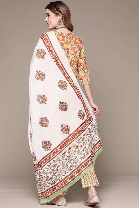 Women Green Floral Cotton Kurta Set