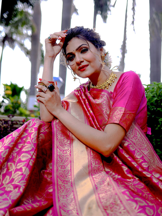 Pink Banarasi Silk Saree With Blouse Piece