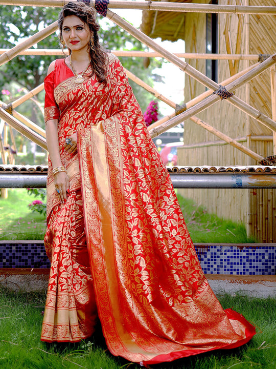 Red Banarasi Silk Saree With Blouse Piece