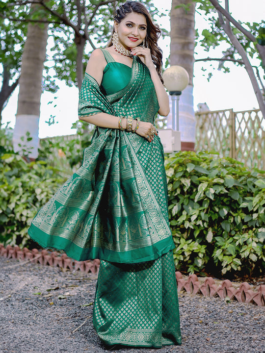 Green Banarasi Silk Saree With Blouse Piece