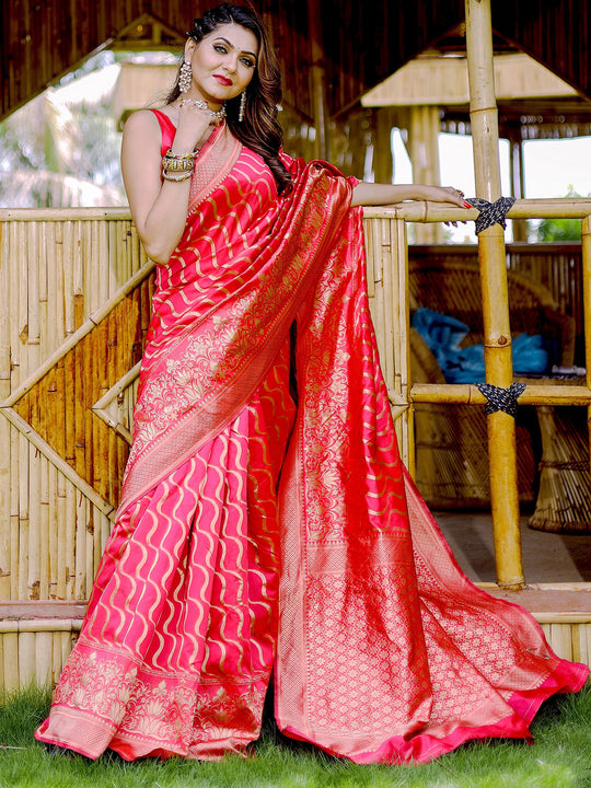 Pink Banarasi Silk Saree With Blouse Piece