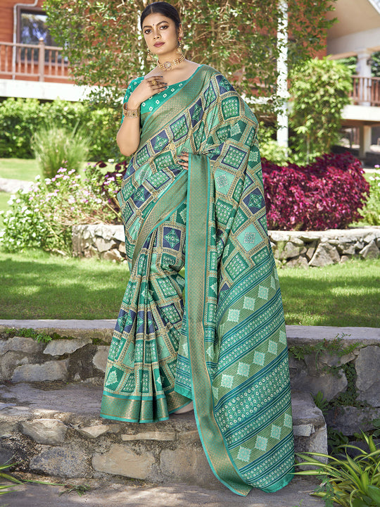 Sea Green Kalamkari Silk Saree With Blouse Piece