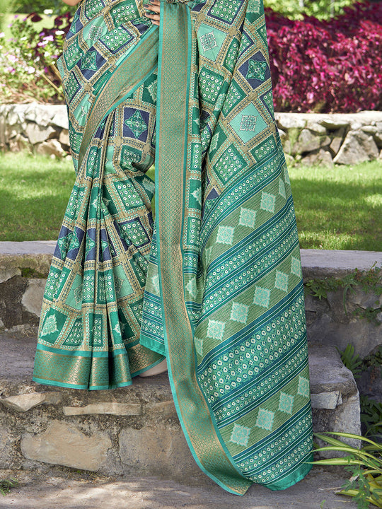 Sea Green Kalamkari Silk Saree With Blouse Piece
