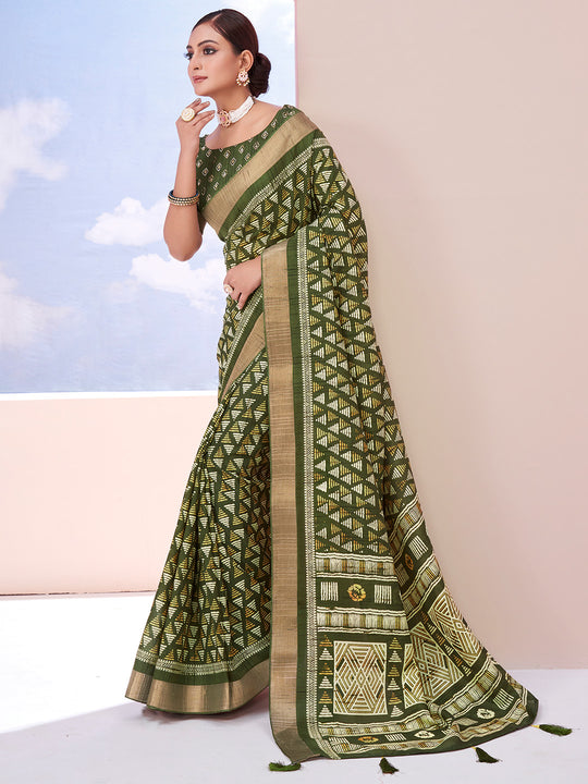 Green Dola Silk Saree With Blouse Piece