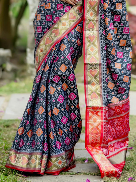 Multi Banarasi Silk Saree With Blouse Piece