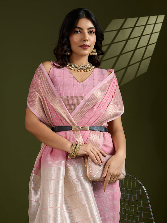 Soft Silk Saree Featuring Beautiful Checks Zari Weaving