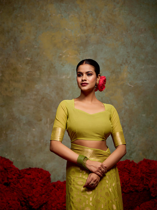 Georgette Banarasi Saree With Blouse Piece