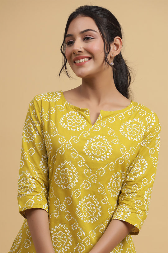 Green & White  Printed Cotton Night suit