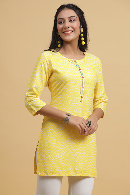 Women's Yellow & White Bandhani Printed Kurti