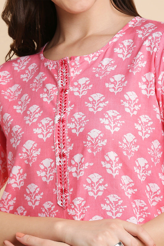 Pink & White Floral Printed Straight Kurti