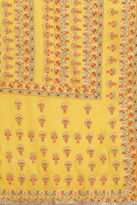 Red Ethnic Motifs Printed Thread Work Kurta set