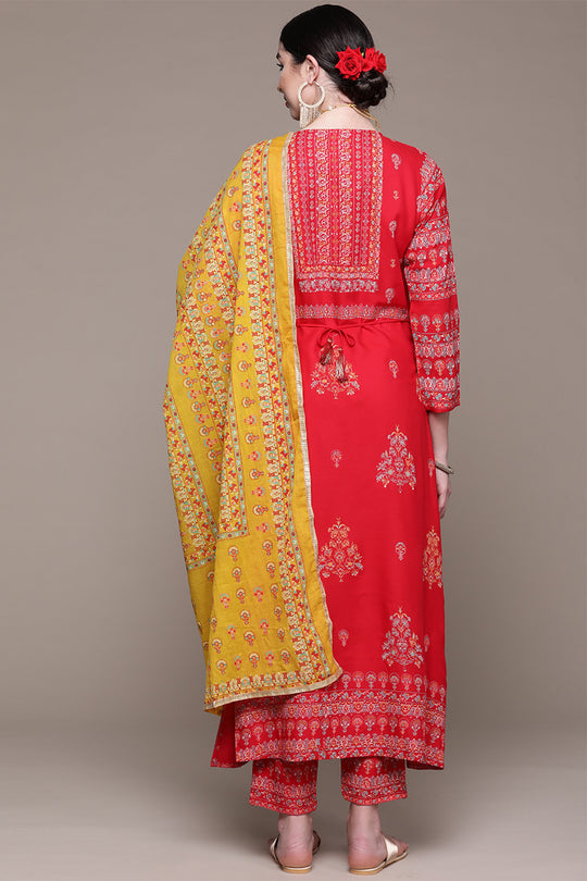 Red Ethnic Motifs Printed Thread Work Kurta set