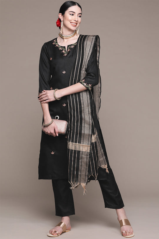 Black Floral Embroidered Thread Work Kurta set