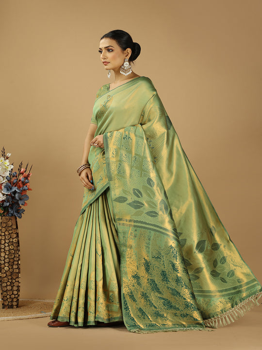 Banarasi Silk Saree With Blouse Piece