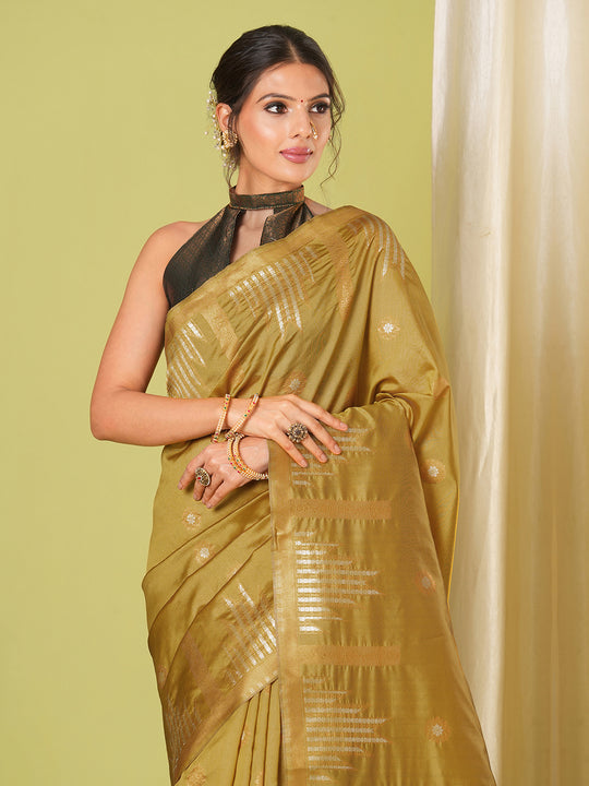 Banarasi Silk Saree With Blouse Piece
