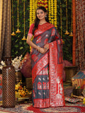 Grey Silk Saree With Blouse Piece