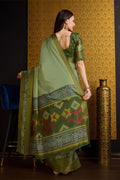 Green Silk Saree With Blouse Piece