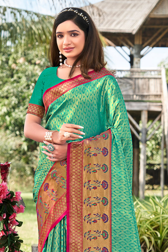 Green Banarasi Silk Saree With Blouse Piece