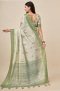 Green Silk Saree With Blouse Piece