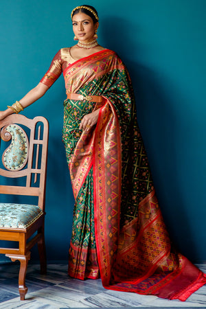 Green Banarasi Silk Saree With Blouse Piece