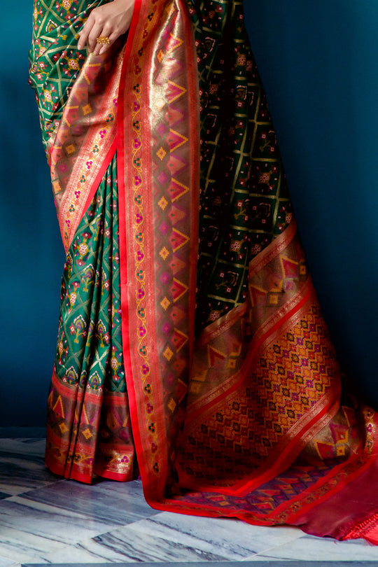 Green Banarasi Silk Saree With Blouse Piece