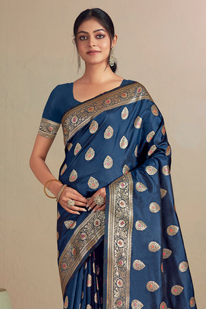 Blue Silk Saree With Blouse Piece