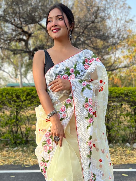 Yellow Organza Saree With Blouse Piece