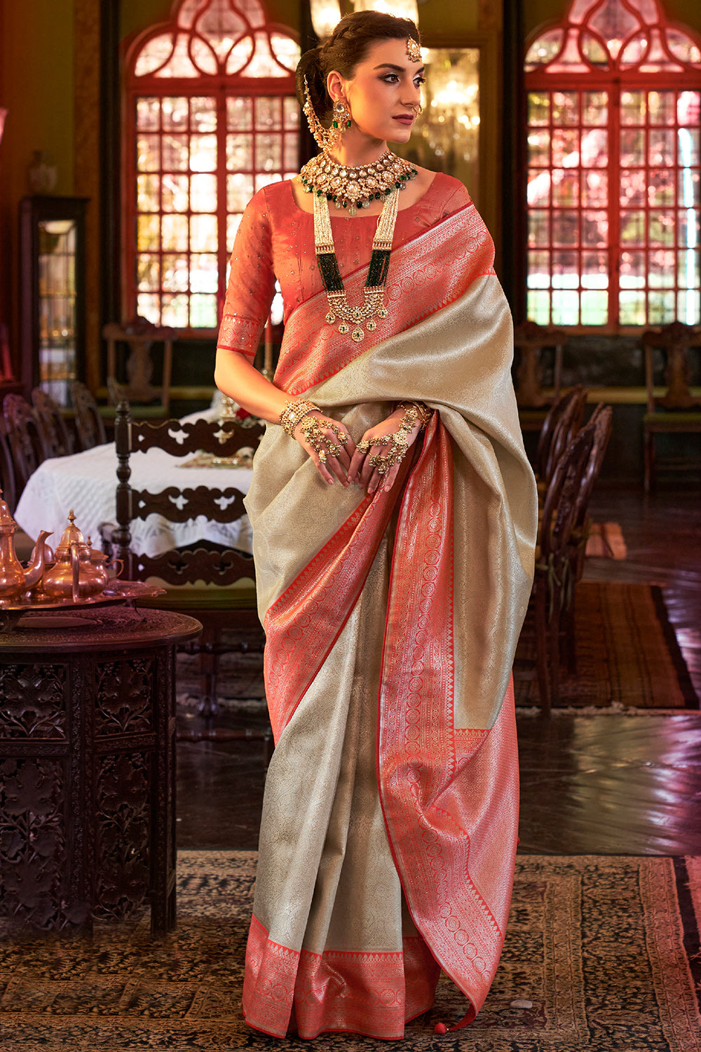 Woven, Solid, Embellished, Self Design Kanjivaram Pure Silk, Art Silk Saree  (White, Red) - Fiza Fashions
