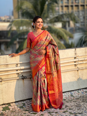 Pink Banarasi Silk Blend Saree With Blouse Piece