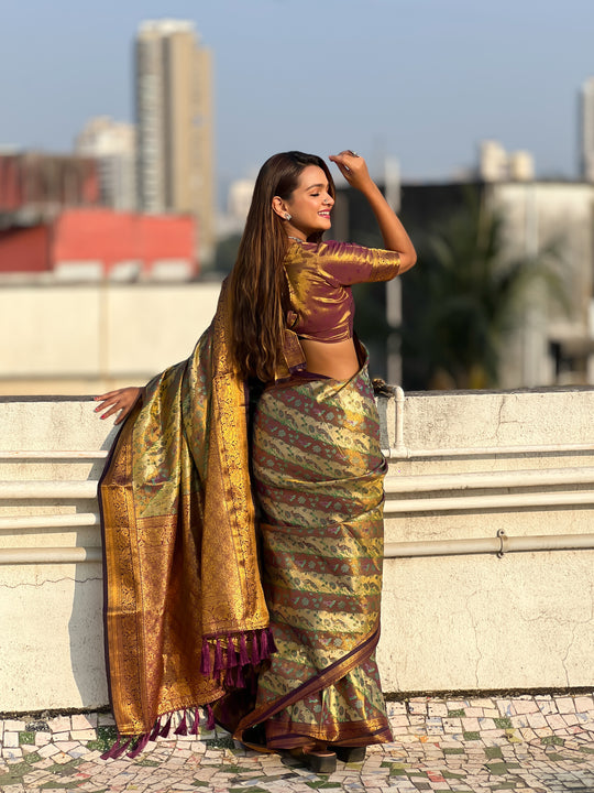 Brown Banarasi Silk Blend Saree With Blouse Piece