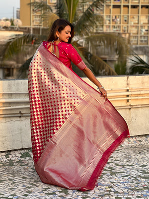 Red Silk Saree With Blouse Piece