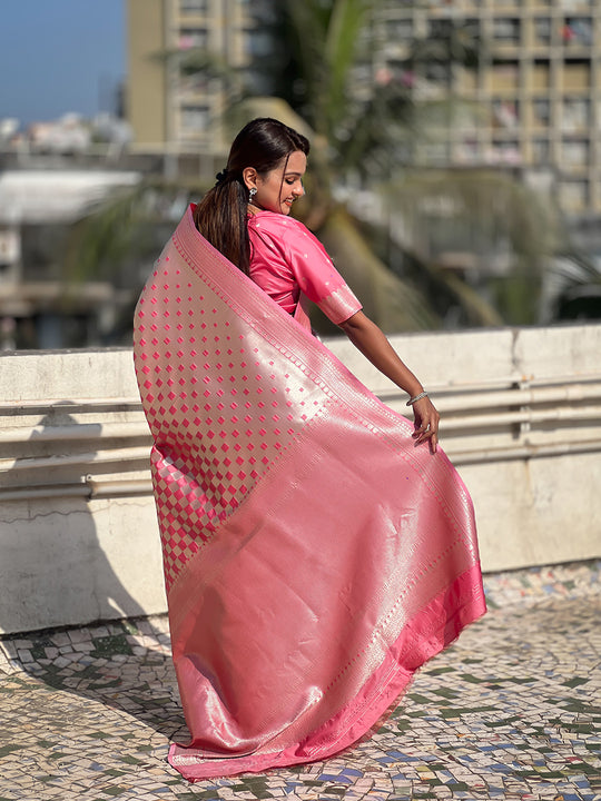 Pink Silk Saree With Blouse Piece