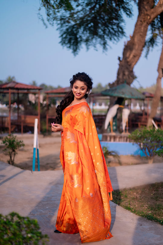 Orange Banarasi Silk Blend Saree With Blouse Piece