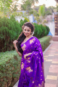 Wine Banarasi Silk Blend Saree With Blouse Piece