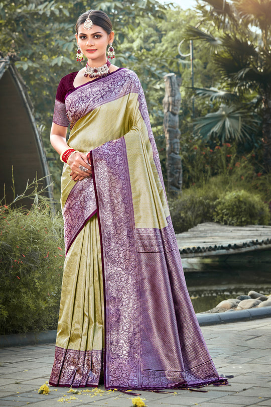 Lemon Green Kanjivaram Silk Saree With Blouse Piece