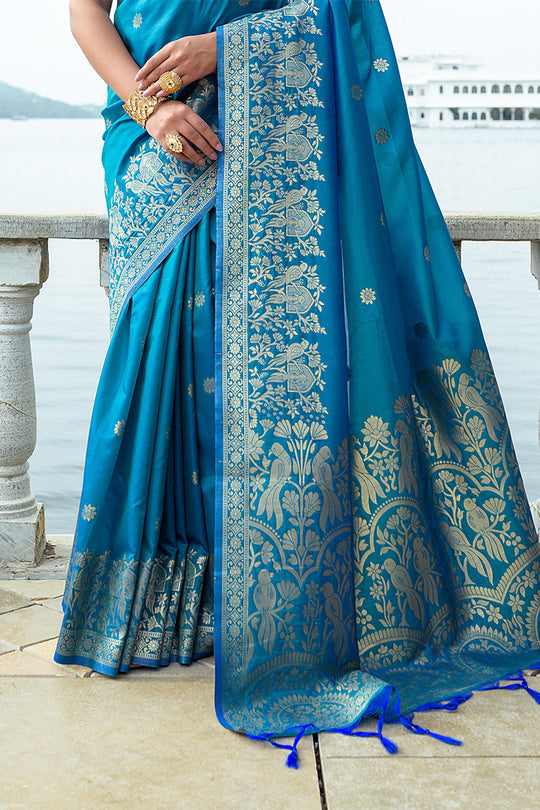 Teal Silk Blend Saree With Blouse Piece
