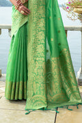 Green Silk Blend Saree With Blouse Piece